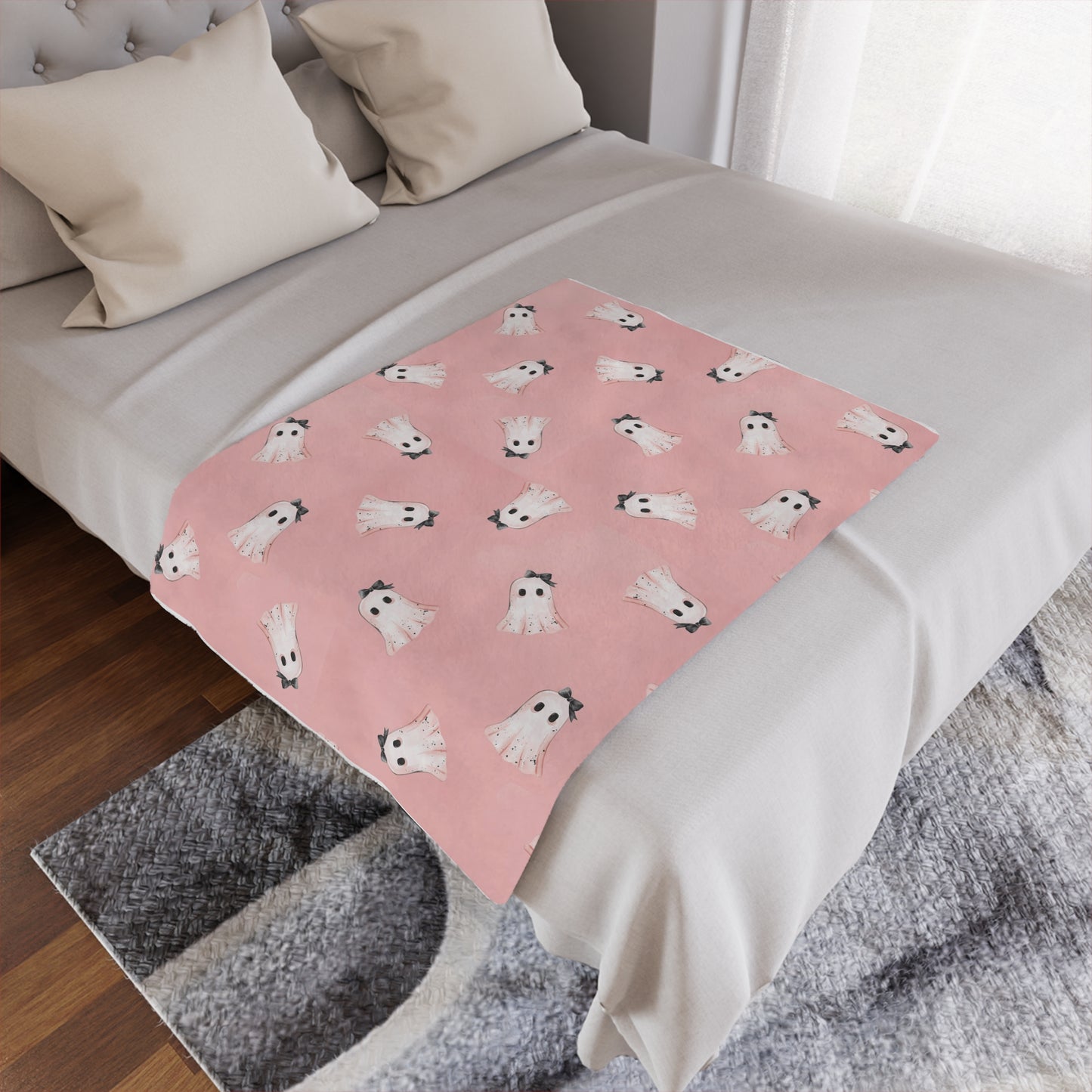 Ghost Pattern Microfiber Fleece Blanket - Ultra Soft & Cozy Throw