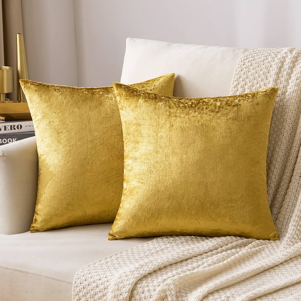 Golf Life Velvet Throw Pillow Covers - Optional Pillow Inserts