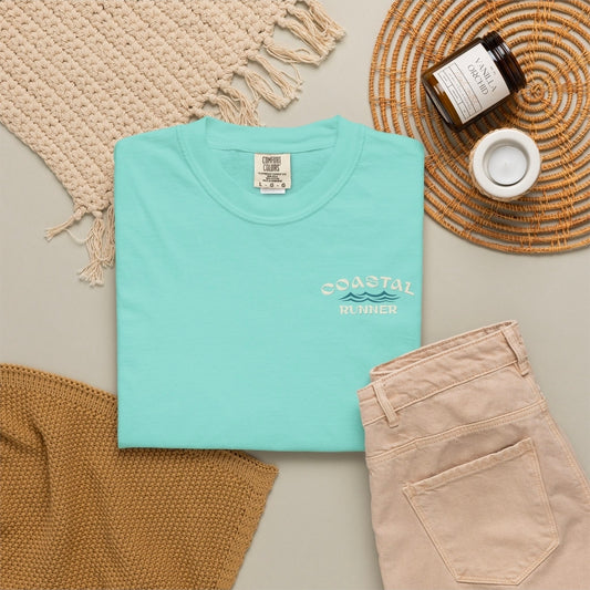 Coastal Runner Comfort Colors T-Shirt - Vintage Beach Running Tee